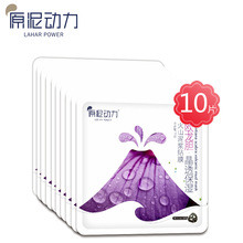机器人跳舞太激烈被当众扒裤子散热！网友：给孩子留点隐私吧